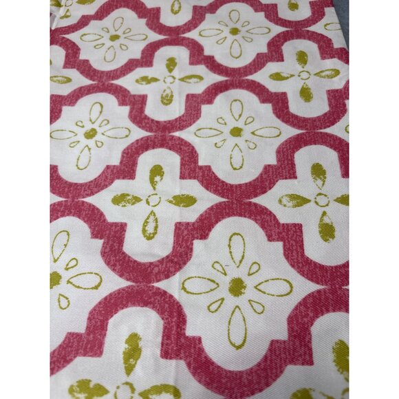 Cotton Fabric with Pink & Green Floral Pattern 23"x41" Sewing Quilting - Picture 1 of 4